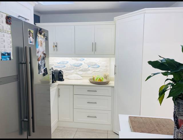 3 BEDROOM DUPLEX FOR SALE IN NEWSEL BEACH